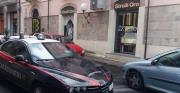 Rapina a Cosenza, incastrati dalle telecamere e da una macchia di sangue: arrestati i due malviventi
