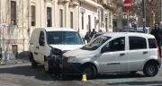 Rapina in pieno centro a Reggio. Assaltata auto di un istituto di vigilanza (VIDEO)