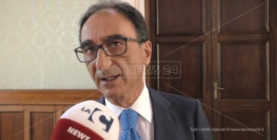 La querelleCatanzaro, l’ex sindaco Sergio Abramo risponde alle critiche mosse nelle linee guida da Nicola Fiorita