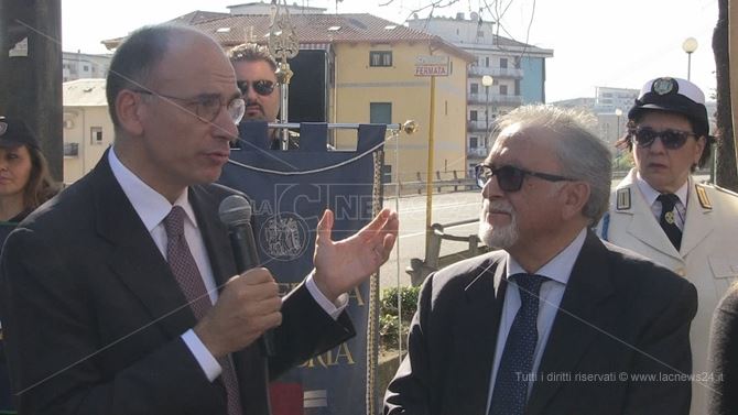 Franco Bartucci con Enrico Letta durante le celebrazioni del cinquantenario dell’Unical