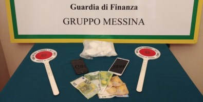 A Messina con mezzo chilo di cocaina nascosta nel motore: in manette un calabrese