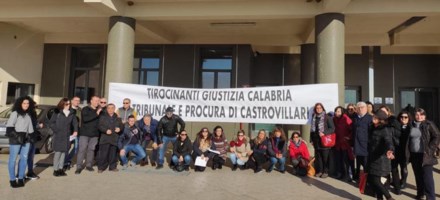 Il sit-in di gennaio presso il tribunale di Castrovillari