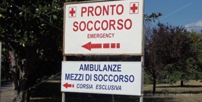 Lamezia, ambulanze senza medici e ambulatori chiusi: sanità pubblica in ginocchio