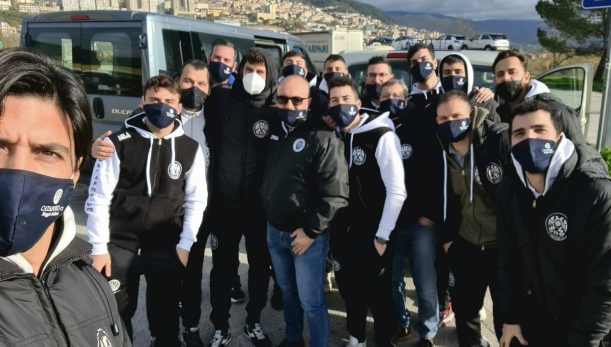 il team del Cataforio durante il viaggio per Napoli 