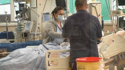 Sant’Anna hospitalTrasferito al policlinico l’ultimo paziente in attesa di intervento: sospese le attività assistenziali