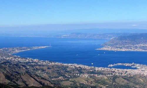 Trasporti CalabriaStretto di Messina, i sindacati: «Pochi traghetti disponibili, il servizio rischia di andare in tilt»