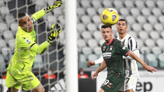 Serie A, troppa Juve per il Crotone: a Torino finisce 3-0 per i bianconeri 