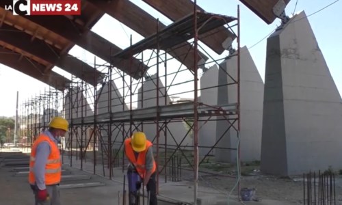 Reggio Calabria, lavori polisportivo a rischio: senza anticipo la ditta minaccia di fermarsi