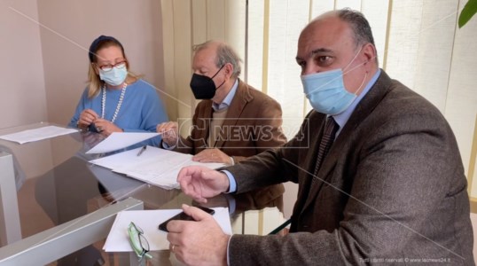 Gioia Tauro, ospedale aperto solo per i pazienti Covid e le vaccinazioni