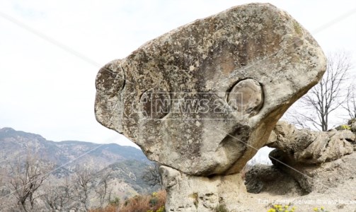 Le “caddàre” e la Rocca del Diavolo, l’Aspromonte tra rocce e leggende 