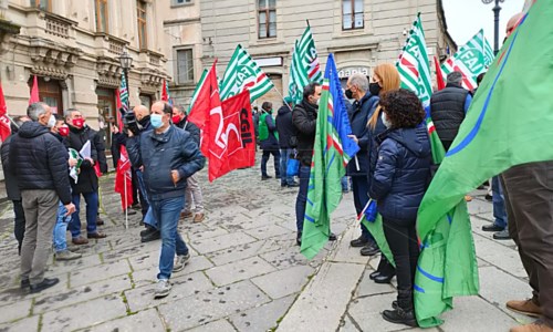 Catanzaro, i lavoratori forestali in protesta: chiesti investimenti e assunzioni