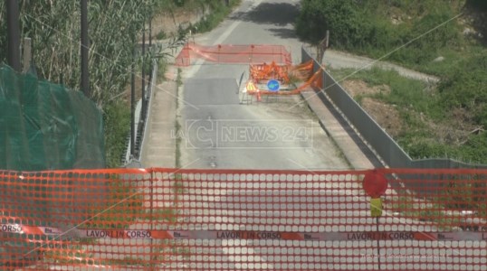 Il ponte chiuso