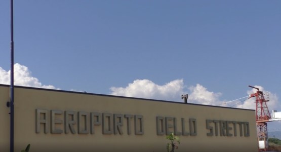 Trasporti CalabriaAeroporto Reggio, la task force comunale: «Chiedere la gestione autonoma dello scalo»