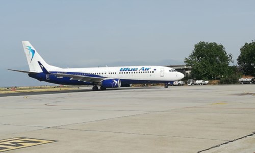 Reggio Calabria, atterrato il primo volo della compagnia Blu Air proveniente da Torino