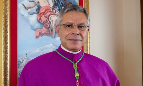 Il vescovo di Lamezia monsignor Schillaci