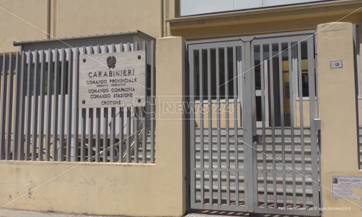 La caserma della Compagnia dei carabinieri di Crotone