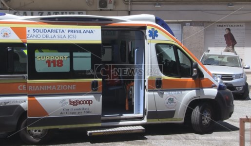 Sanita’ in affannoSuem 118, in Calabria sempre meno ambulanze con medico a bordo: sono solo 4 nel Tirreno cosentino