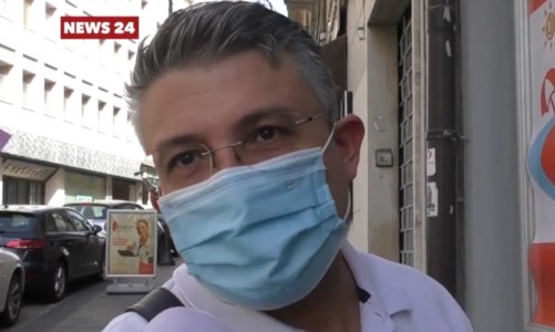 Calabresi favorevoli al green pass per i locali pubblici: «Liberarci dal Covid è prioritario» -VIDEO