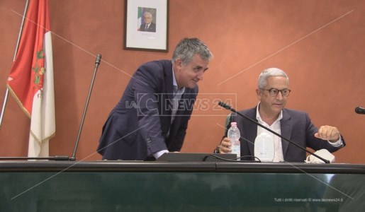 Il presidente dell’Ato Cosenza Marcello Manna con il vicepresidente Vincenzo Granata