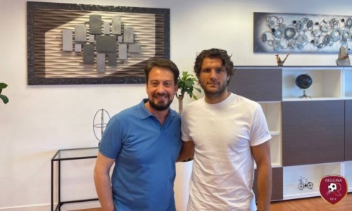 Calcio CalabriaSerie B, tra calciomercato e amichevoli continua la preparazione della Reggina