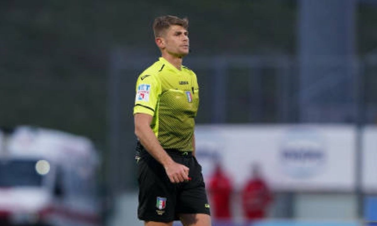 L’arbitro reggino Francesco Cosso (Foto Getty Images)