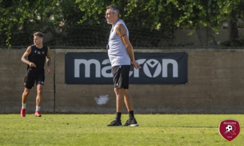 Qui ReggioVerso Reggina-Spal, gli amaranto ritrovano Denis. Aglietti: «Voglio Cortinovis come Pirlo»