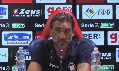 Qui SqualiCrotone, Modesto carica la squadra in vista della trasferta a Brescia: «Dobbiamo essere bravi e tosti»
