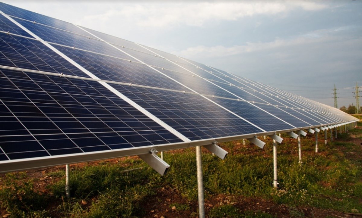 Impianto fotovoltaico, immagine di repertorio da pixabay