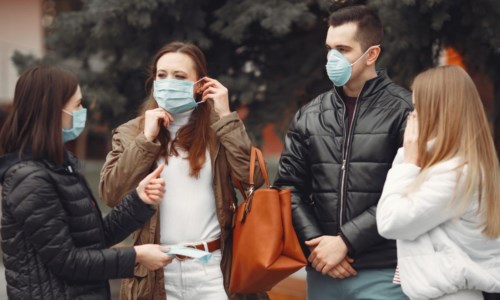 Emergenza pandemiaCovid, in Italia il virus rialza la testa: crescono i positivi nelle regioni del nord-est