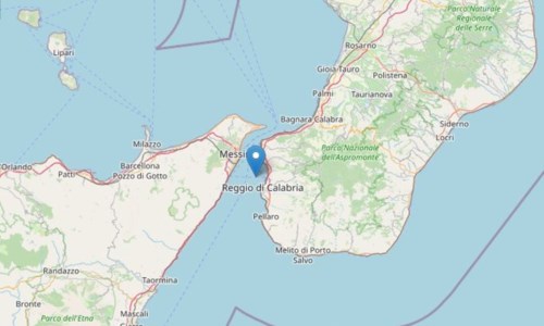 La scossaTerremoto nello Stretto di Messina: la terra trema anche a Reggio Calabria