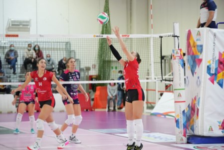 Volley CalabriaPallavolo femminile A2, primo ko casalingo per Soverato: al Pala Scoppa vince Talmassons