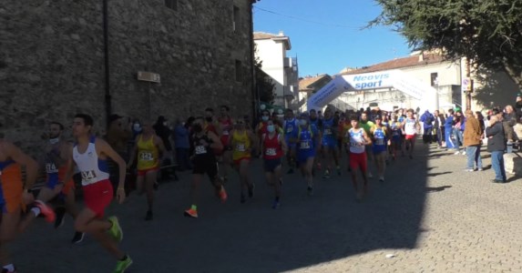 Sport e solidarieta’Cicala in corsa, la maratona organizzata per sostenere il progetto della Casa paese per demenze