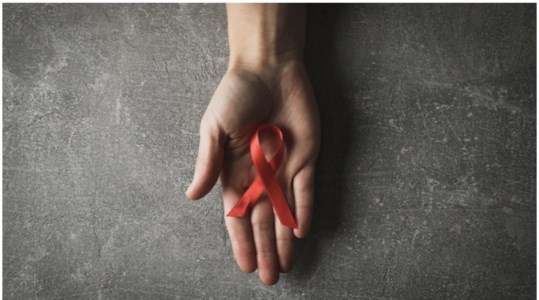 La testimonianzaGiornata mondiale contro l’Aids, gli anni difficili al Gom di Reggio: «Tanti giovani morti, molti senza famiglia»