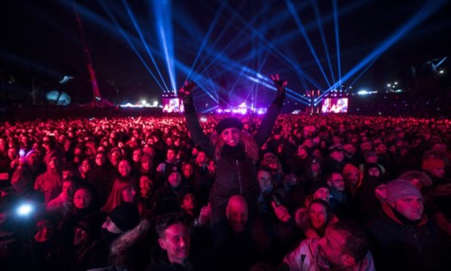 Emergenza pandemiaCovid, Omicron spegne il Capodanno: cancellati concerti e feste in piazza