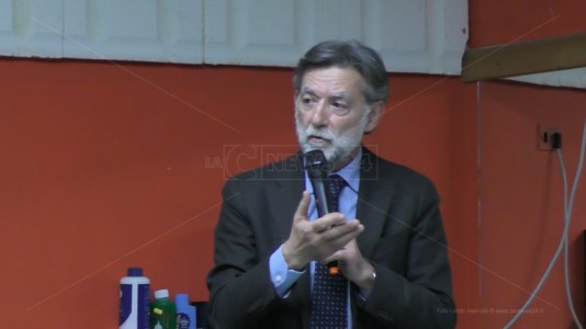 Amministrative CatanzaroIl candidato a sindaco Donato: «Importante per i cittadini avere un pronto soccorso più ricettivo»