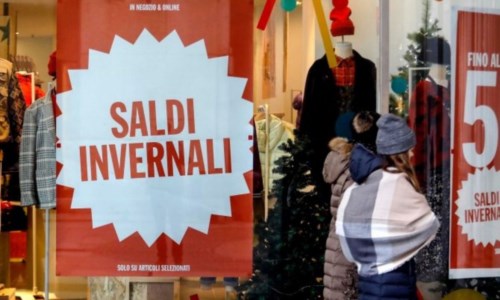 5 gennaioAl via i saldi anche in Calabria, esercenti fiduciosi ma pesano i rincari