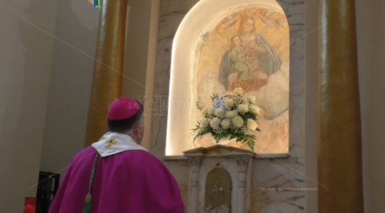 Chiesa calabreseCatanzaro, il nuovo vescovo in visita al santuario della Madonna del ponte di Squillace