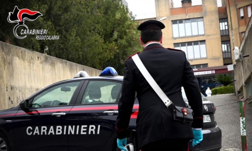 Storia a lieto fineLocri, bimba di due anni rischia di morire: salvata grazie all’intervento dei carabinieri