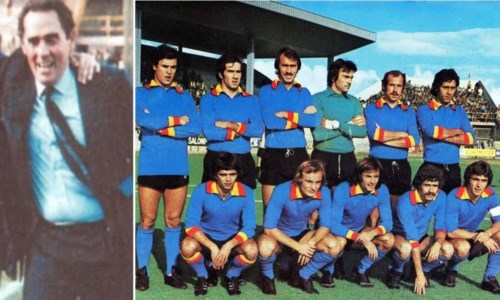 Una formazione del Catanzaro durante la stagione 1975/1976, a sinistra Di Marzio