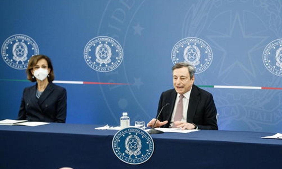 Cartabia e Draghi in conferenza stampa