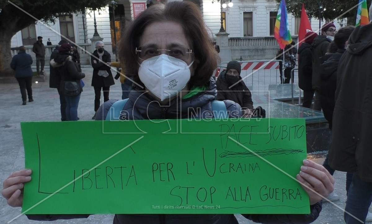Presidio contro la Guerra in piazza Italia a Reggio Calabria