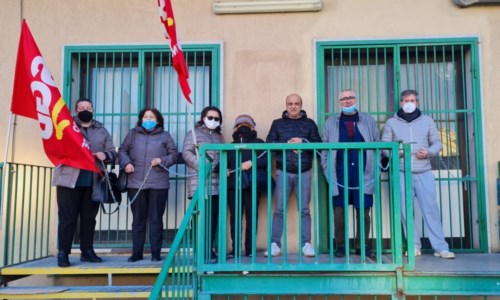 Disagi al GiannettasioOspedale Rossano, dopo lo sciopero degli addetti alla mensa l’Asp sospende il servizio. Denunciati i manifestanti