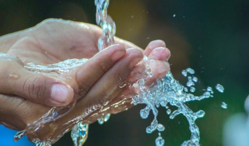 Siccita’Catanzaro, vietato l’uso dell’acqua per fini non domestici: l’ordinanza del sindaco Fiorita