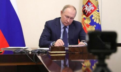 36esimo giorno di guerraUcraina, Putin mostra i muscoli: «Il gas si paga in rubli oppure stop ai contratti» - LIVE
