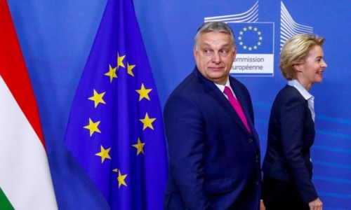 Il sovranista Orban vince ancora, si scaglia contro il globalismo e Zelensky ma resta nella Ue