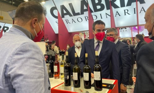 VinitalyIl presidente Occhiuto: «La Calabria nel settore vitivinicolo non ha nulla da invidiare a nessuno»