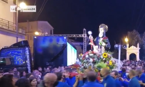 L’evento religiosoInfiorata, processione e spettacoli: grande festa a Corigliano-Rossano per San Francesco