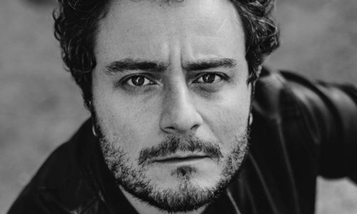 L’intervistaRitratti d’attore, Alessio Praticò: «L’amore per il ritorno che è quasi un dolore»