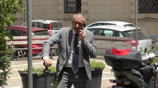Sanita’ CalabriaIl sottosegretario Costa a Catanzaro: «Tornare alla gestione ordinaria? Dovere morale e politico»