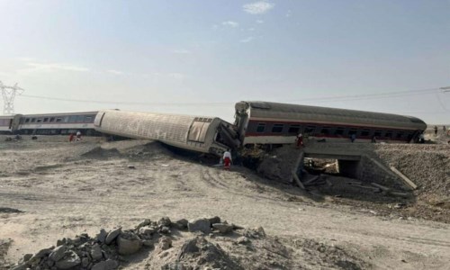 La strageIncidente ferroviario in Iran, deraglia un treno passeggeri: almeno 13 morti e 50 feriti